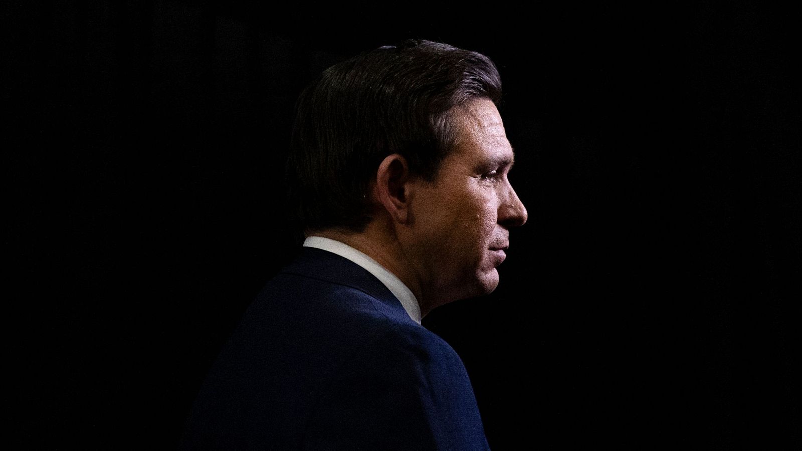 Elecciones EE.UU.: De Santis abandona las primarias republicanas y apoya a Trump | Ver