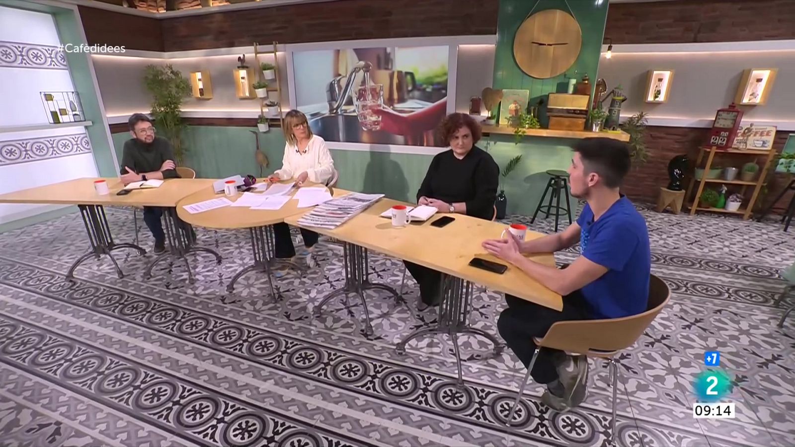 S'ha de repensar el model de gestió de l'aigua? - Cafè d'idees | Veure