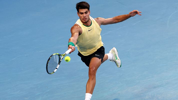 Tenis - Carlos Alcaraz alcanza por primera vez los cuartos de Melbourne