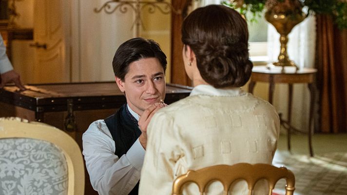 La promesa - Catalina sale corriendo sin dar una respuesta a Pelayo