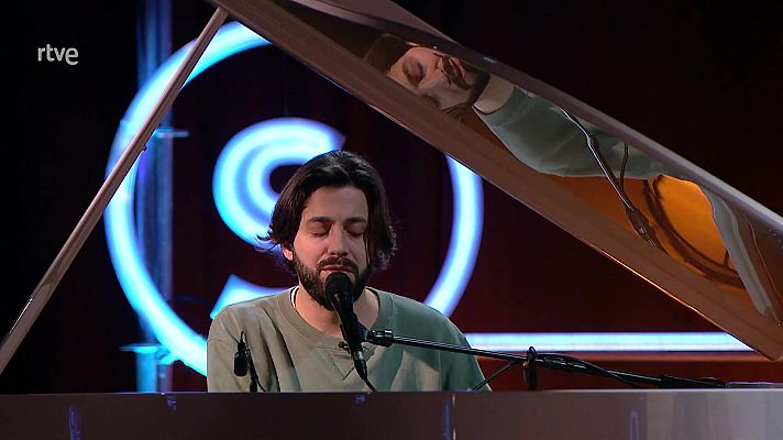 Culturas 2 - Entrevista y actuación Salvador Sobral
