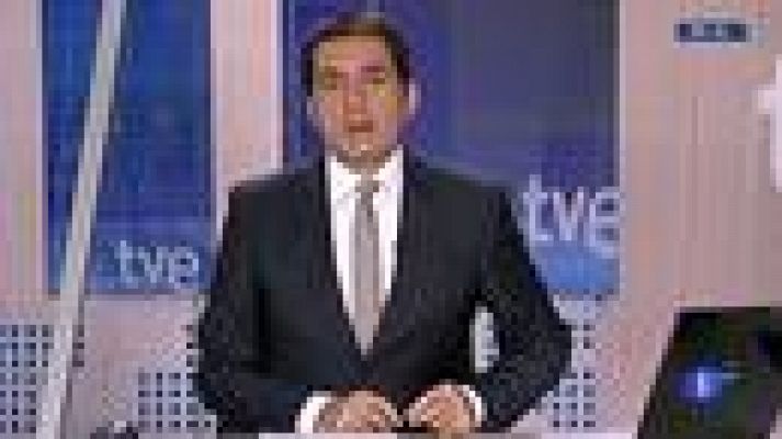 Telediario 1 - La Comisión Europea aprueba hoy los planes de reestructuración de los bancos nacionalizados