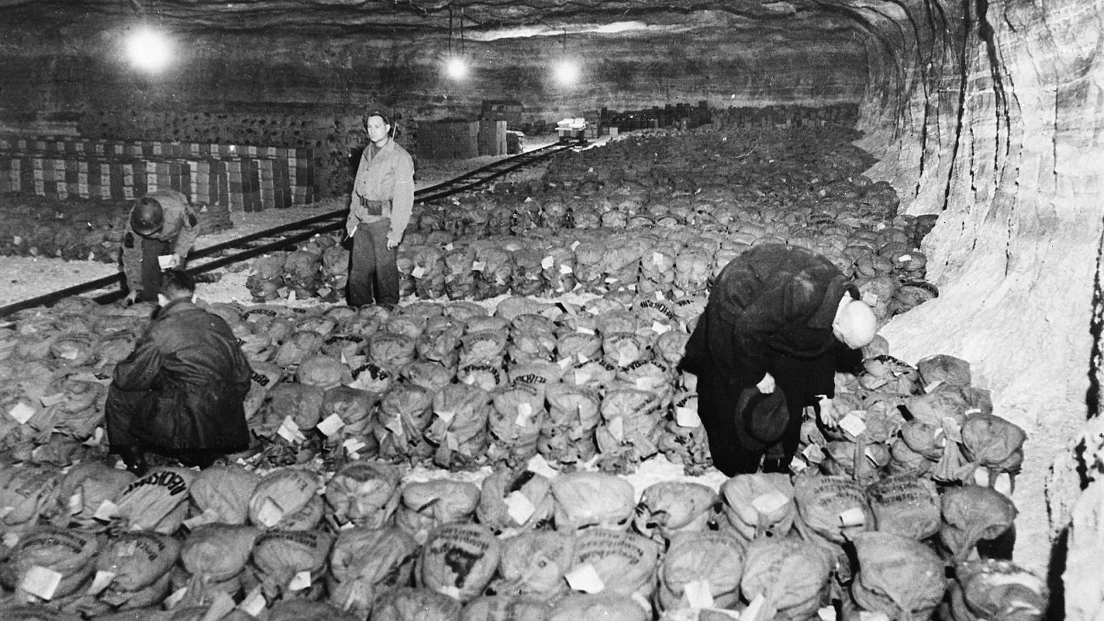 El oro de Hitler - Episodio 4: Posguerra e injusticia - Ver ahora