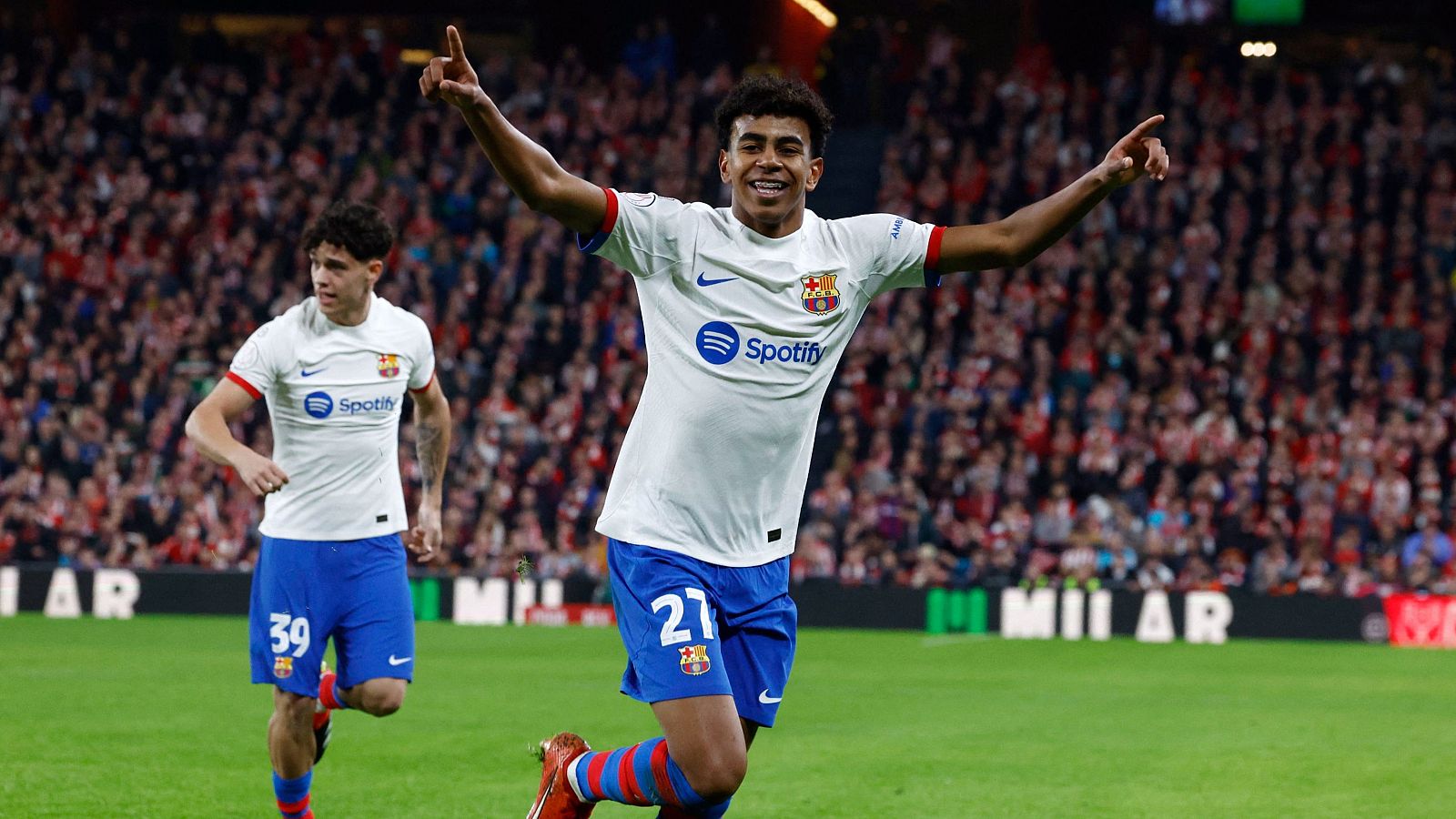 Golazo de Lamine Yamal en Copa contra el Athletic para adelantar al Barça