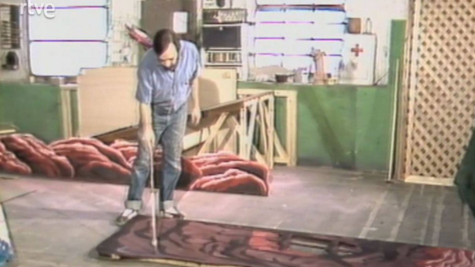 Arxiu TVE Catalunya - Espai - Itzhak Perlman, Enric Jardí i els escenògrafs Germans Salvador - Arxiu TVE Catalunya | Veure