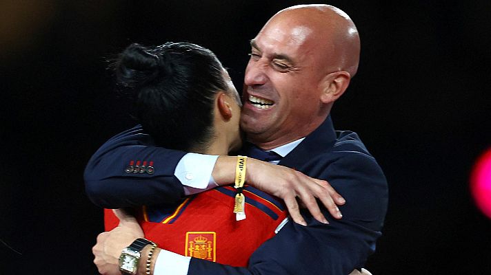 Telediario 1 - El beso no consentido de Rubiales a Jenni Hermoso lo cambió todo en la RFEF