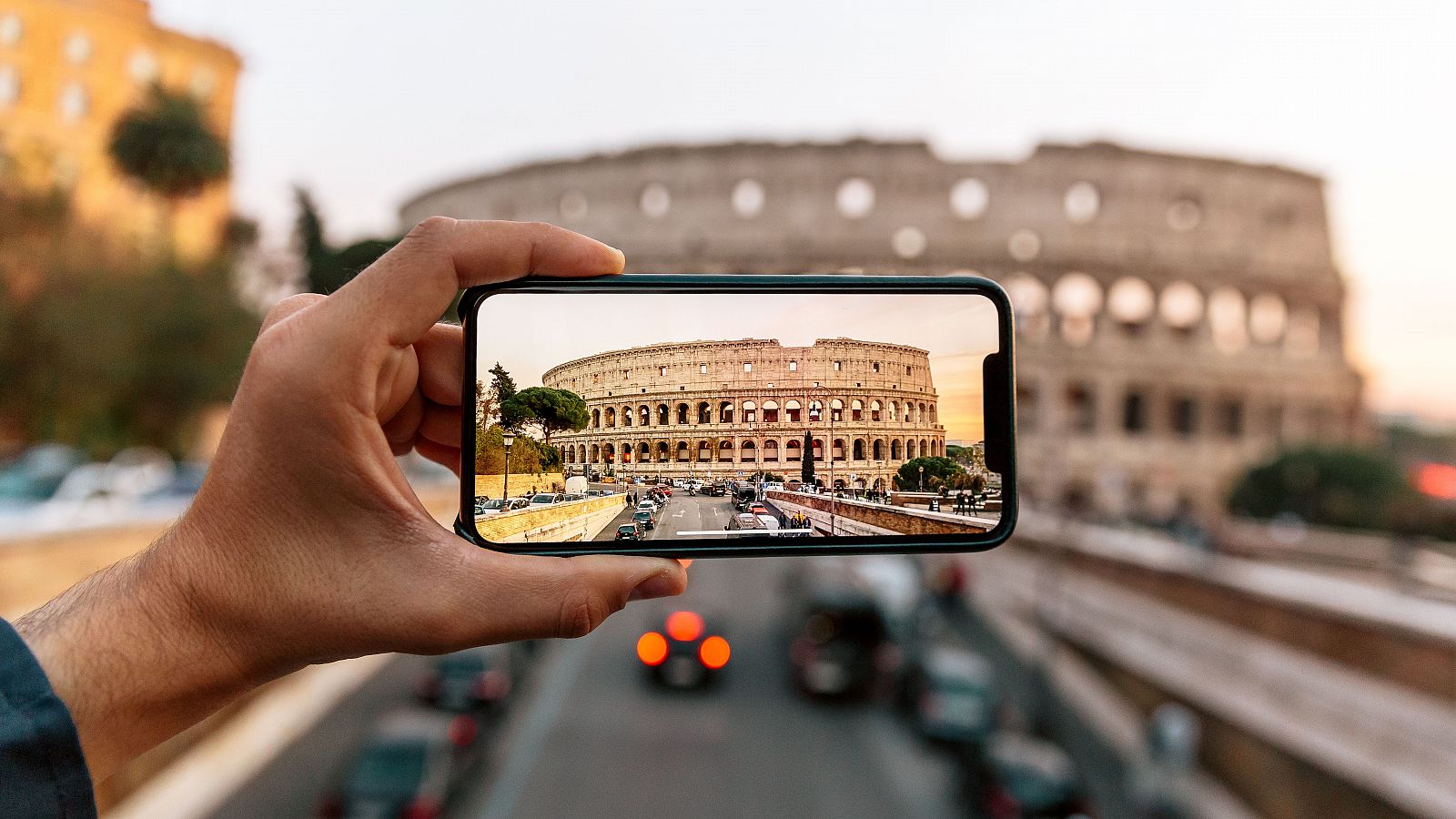 Instagram y TikTok, nuevas guías de viaje