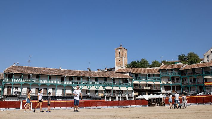 Telediario 1 - Turismo fuera de la ciudad: la alternativa a los destinos masificados