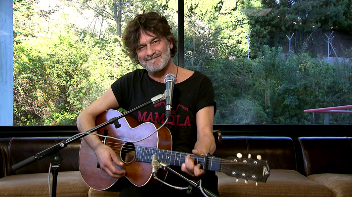 Atención obras - Acústico Quique González