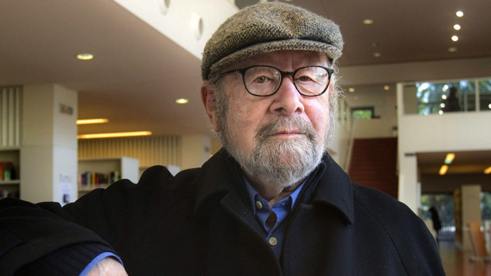 Anuncio del fallo del Premio Cervantes 2012, que ha ganado Caballero Bonald - Informativo 24h | Ver