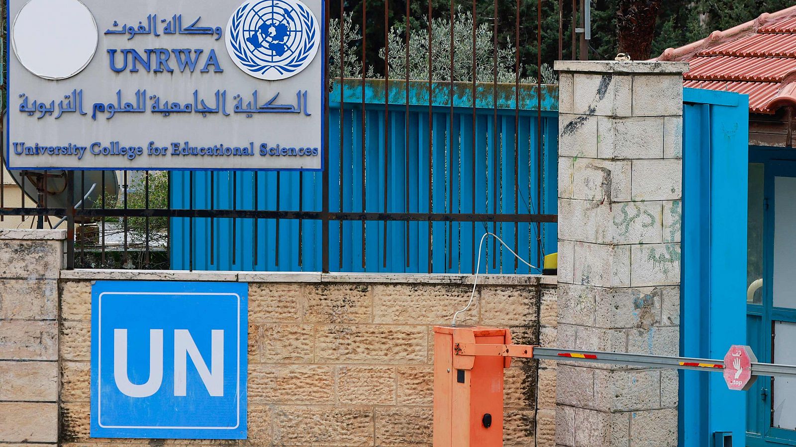 Más de 10 países suspenden la ayuda a la UNRWA: Israel acusa a 12 de sus trabajadores de terrorismo | Ver