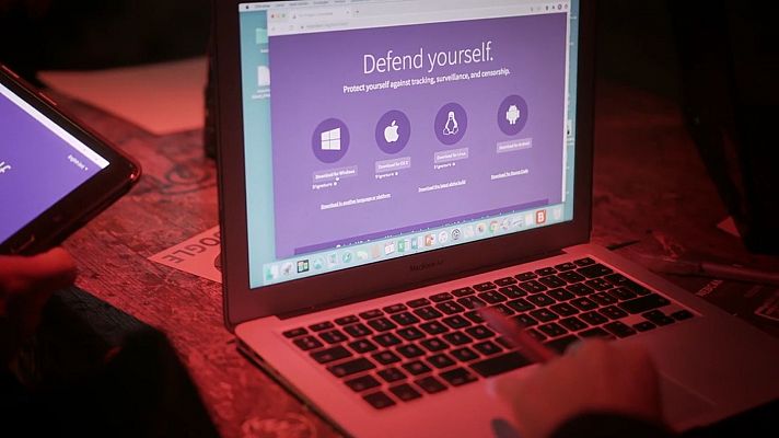 Documentos TV - Desaparece en Internet