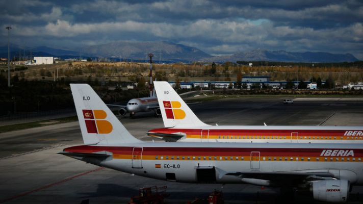 Telediario 1 - Los sindicatos de Iberia convocan seis jornadas de huelga en diciembre