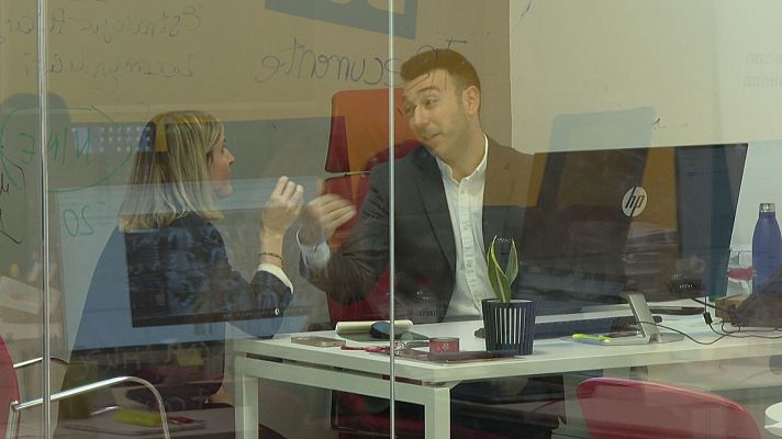 L'informatiu - Comunitat Valenciana - La jornada laboral flexible s'obri camí... però no en totes les empreses