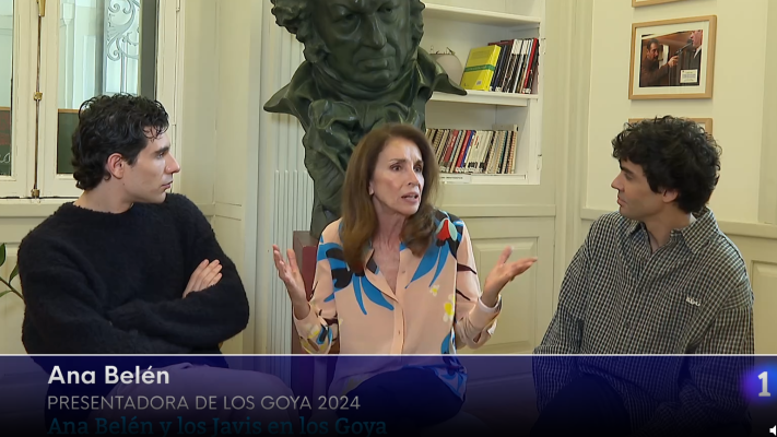 Telediario 1 - Ana Belén y los Javis, presentadores de los Goya, muestran su solidaridad con las víctimas de las agresiones sexuales en el cine