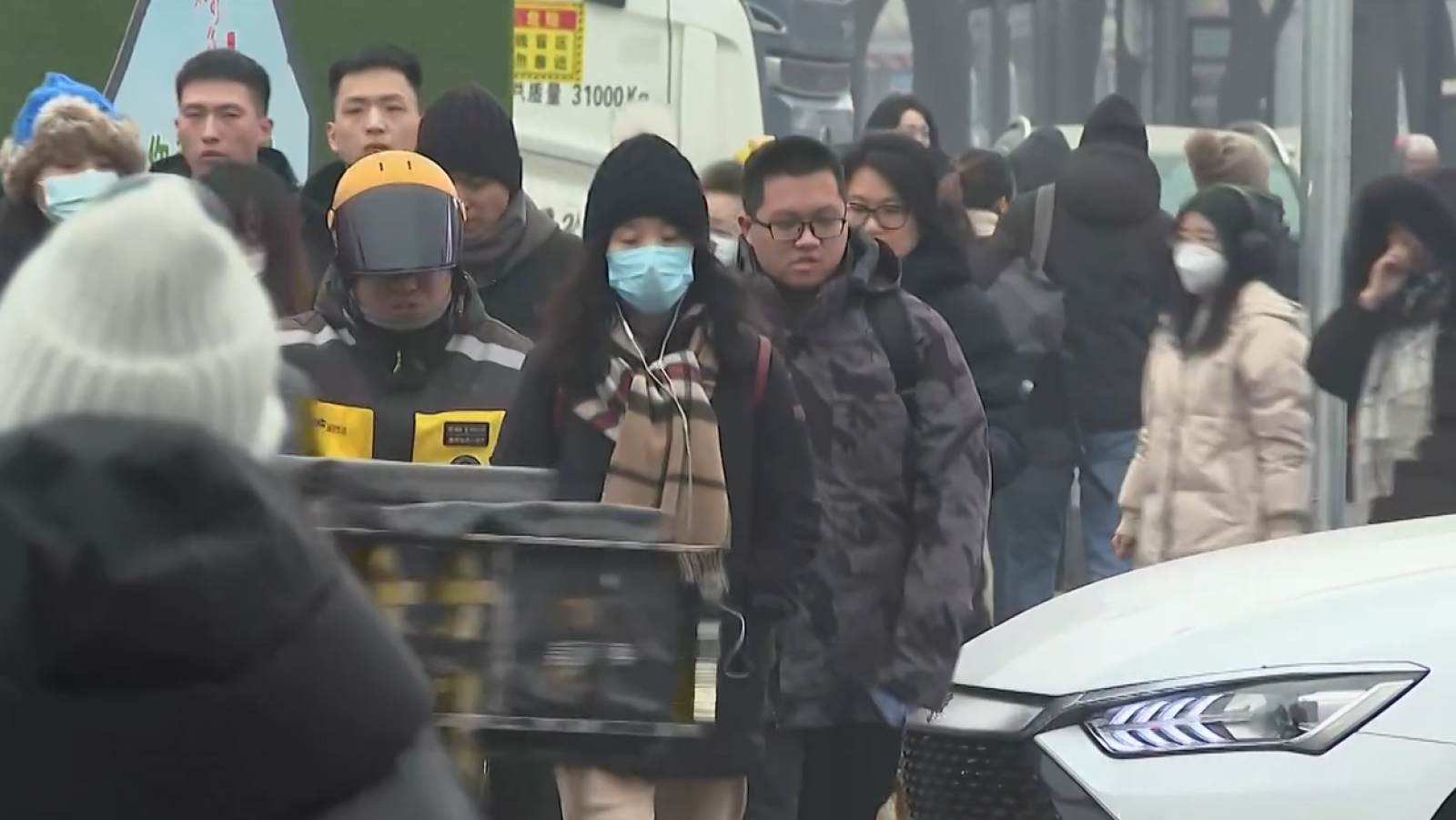 La natalidad cae y aumenta el envejecimiento en China | Ver