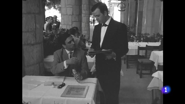 Telediario 1 - El menú de tres platos en declive y cada vez está más en auge el plato único