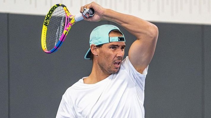 Telediario Matinal - Rafa Nadal ya entrena pensando en el Torneo de Doha