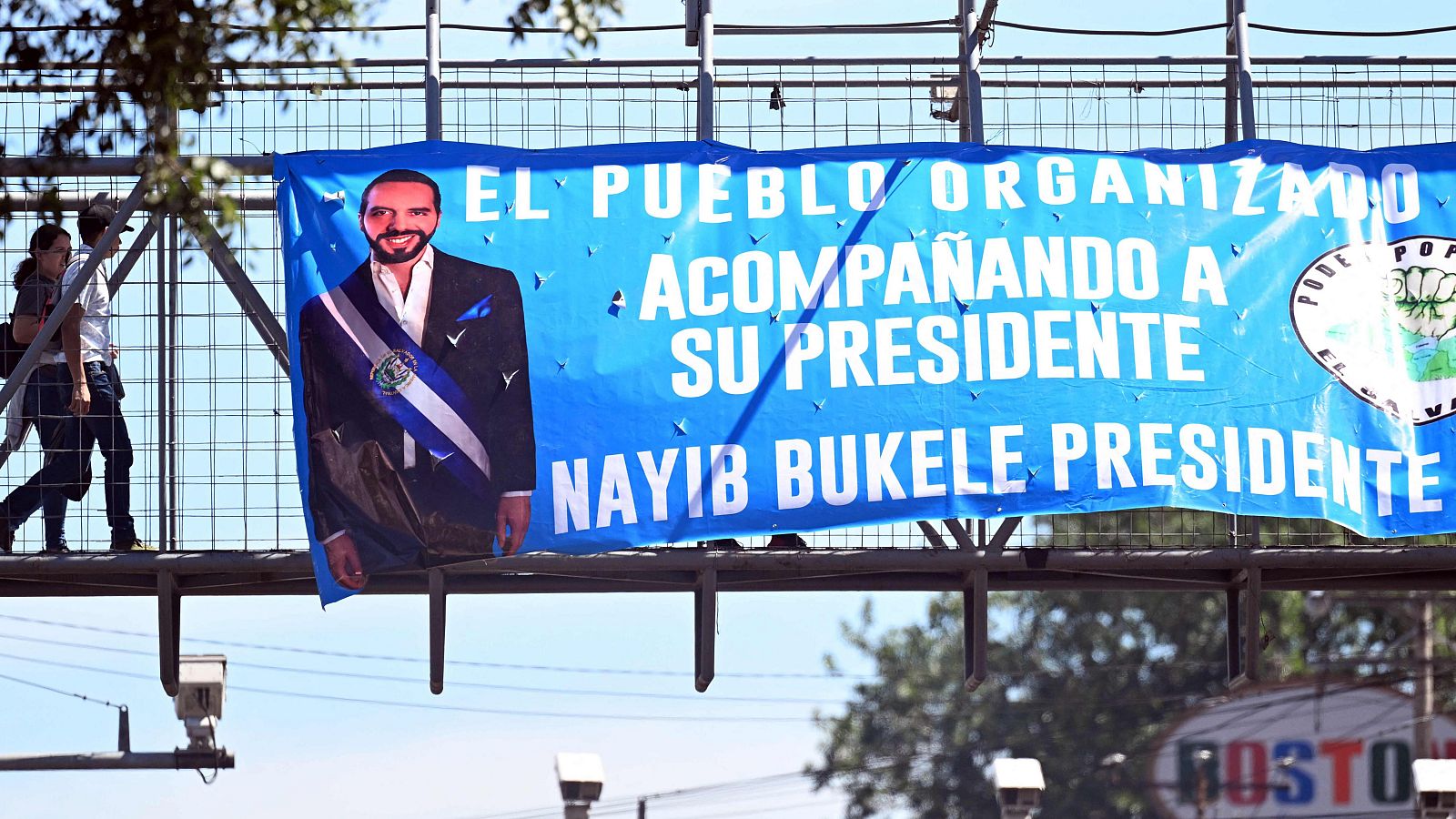 Entrevista a Carlos Malamud, sobre las elecciones en El Salvador - La tarde en 24h | Ver