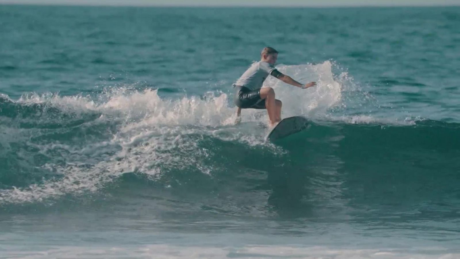 Surfing.es - Programa sobre olas y surf en RTVE Play