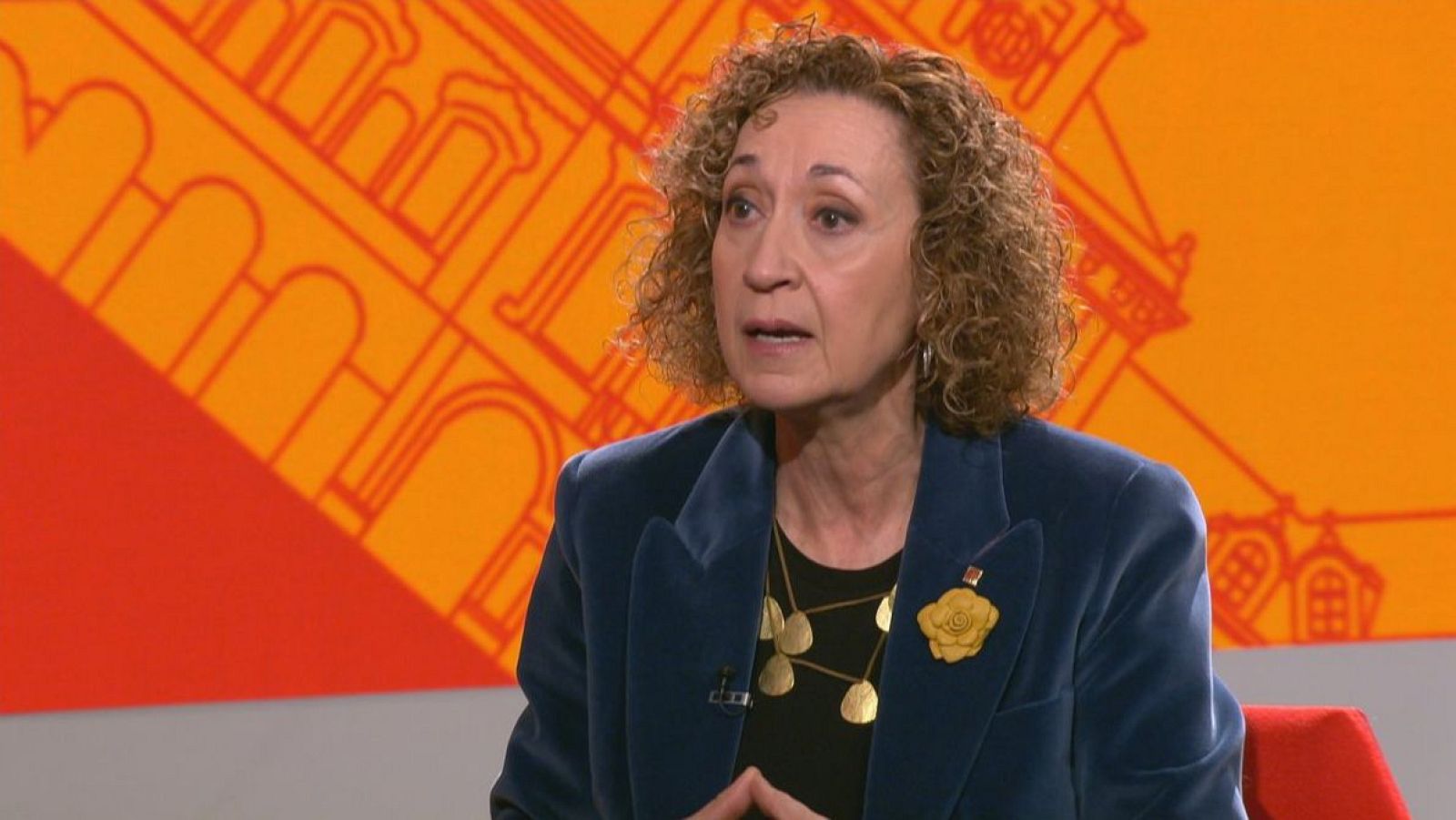 Aquí parlem - Entrevista a Ester Capella