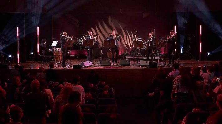 Las noches del Monumental - Jazz Mad Bones. Tributo a Glenn Miller