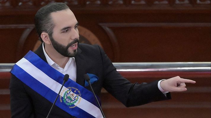 Bukele, presidente de El Salvador, aspira a la reelección con su popularidad catapultada por su lucha contra la pandillas