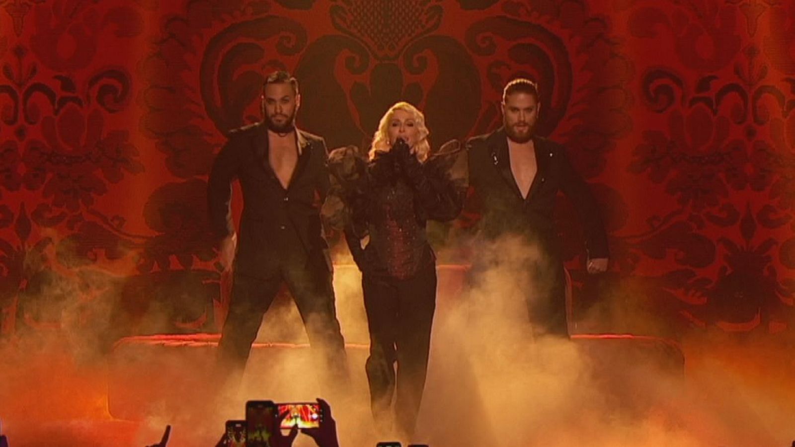 Nebulossa guanya el Benidorm Fest i representarà Espanya a Eurovisió - L'Informatiu | Ver