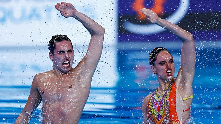 España se queda al borde de la medalla en el dúo técnico mixto