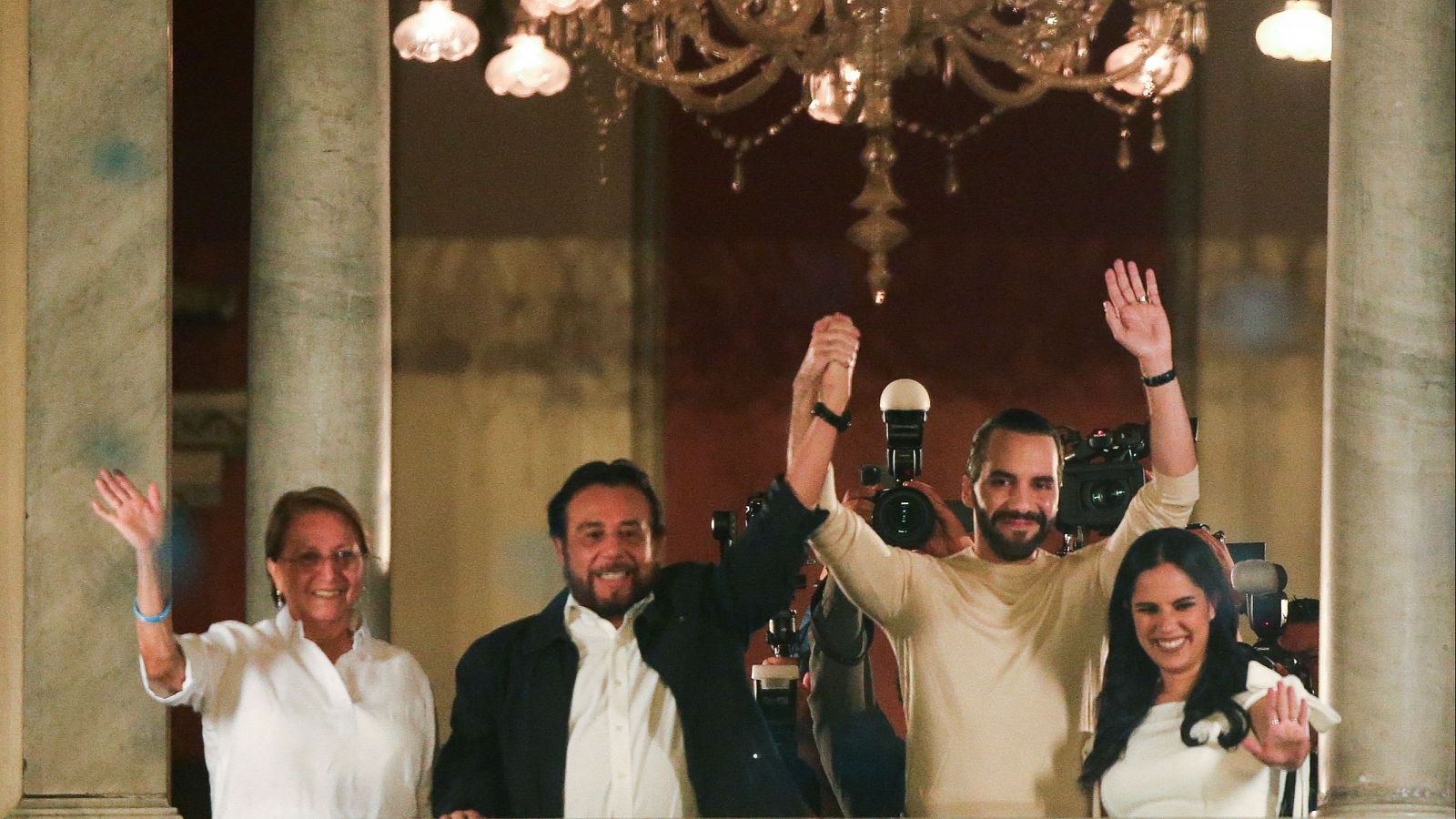 Bukele se autoproclama ganador de las elecciones en El Salvador | Ver