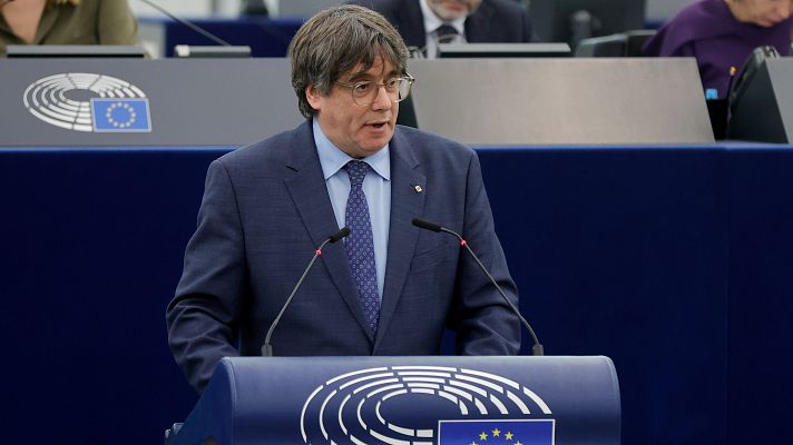 La hora de La 1 - El fiscal del Supremo se opone a investigar a Puigdemont por terrorismo en el caso 'Tsunami'