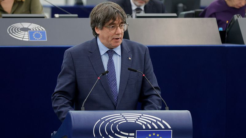 El fiscal del TS se opone a investigar a Puigdemont por terrorismo en el caso 'Tsunami' - La hora de La 1 | Ver