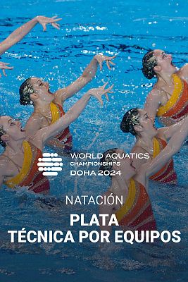 Ejercicio del equipo español de natación artística en la final técnica del Mundial de Doha