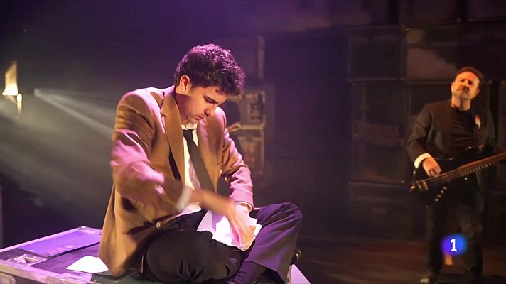 Telediario 1 - 'A tu lado', el musical de Los Secretos que recorre su historia con sus canciones