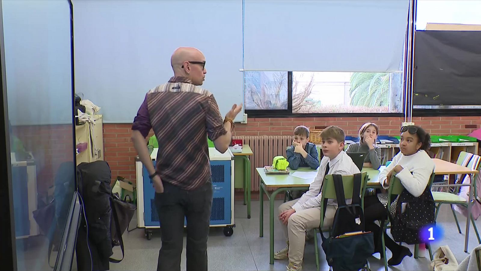 Eines per detectar les Deep Fakes a l'aula - L'Informatiu | Ver