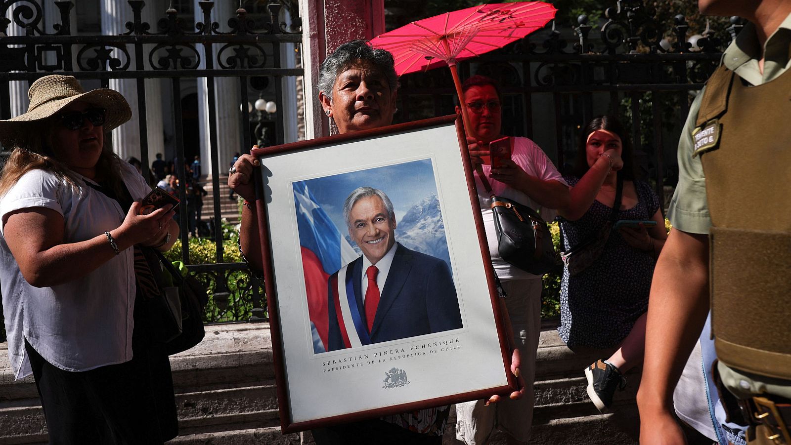 Sebastián Piñera muere en un accidente de helicóptero