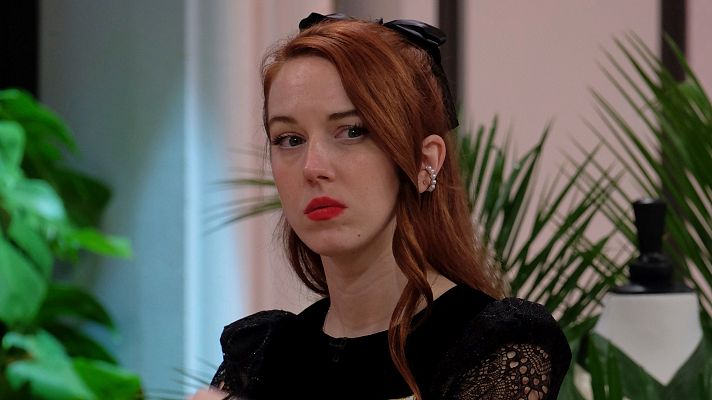 Maestros de la costura - El particular concepto de 'familia' de Carlota