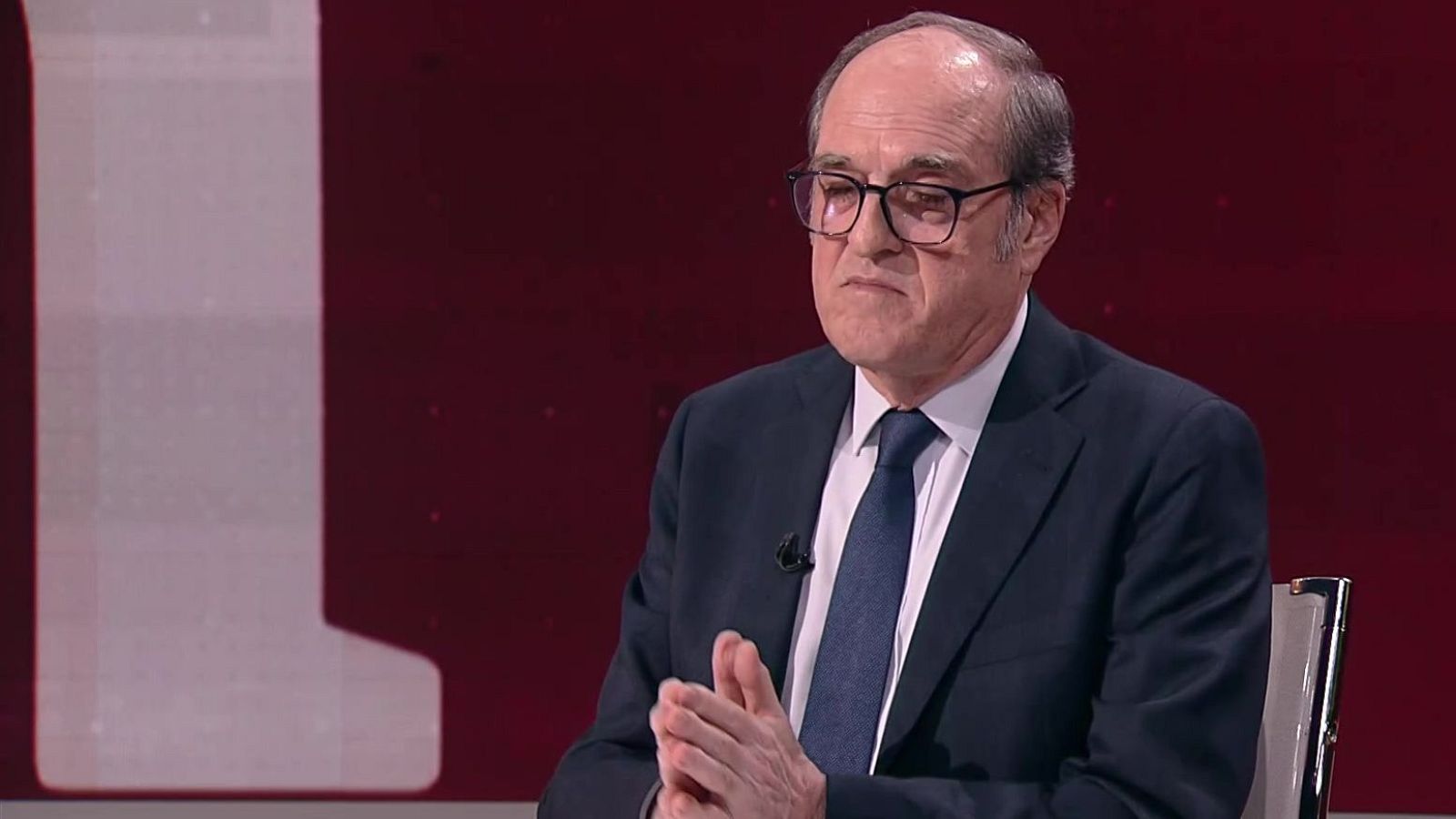 El Defensor del Pueblo: hablar de la "gravedad" de los abusos familiares "no quita peso" a los de la Iglesia - La noche en 24h | Ver