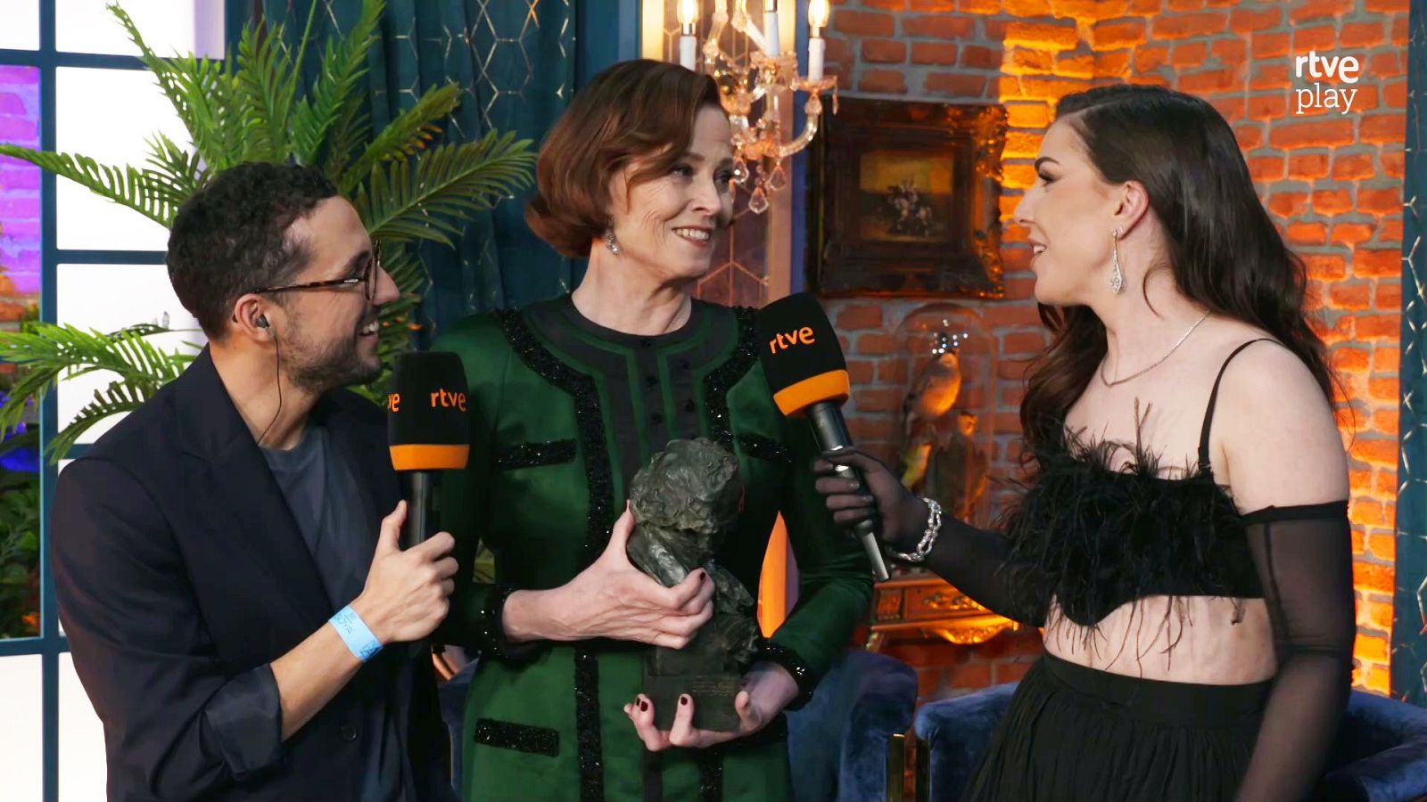 Goya 2024 - Mejores momentos del 'backstage' con Inés Hernand | Ver | Ver