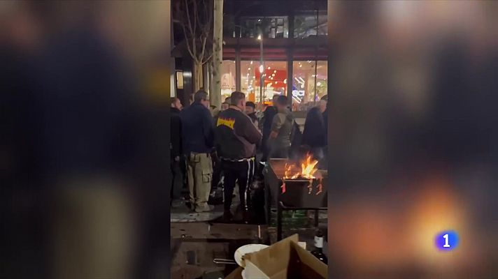 L'Informatiu - Campaments improvisats als carrers de Barcelona per part dels pagesos