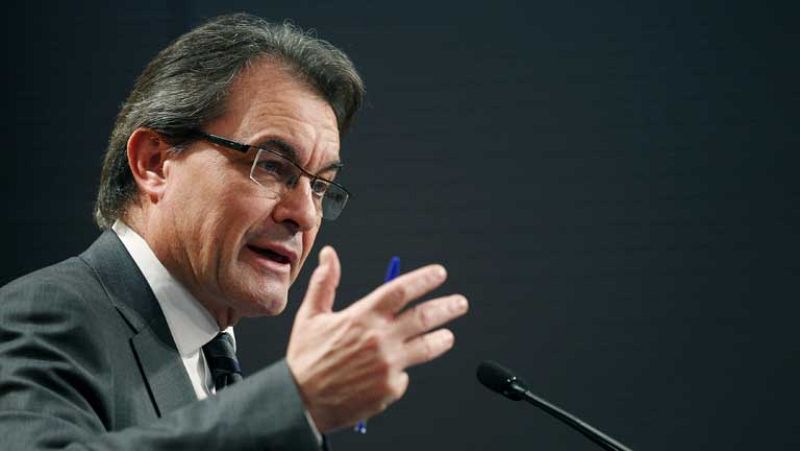 Mas afirma no arrepentirse de haber convocado las elecciones