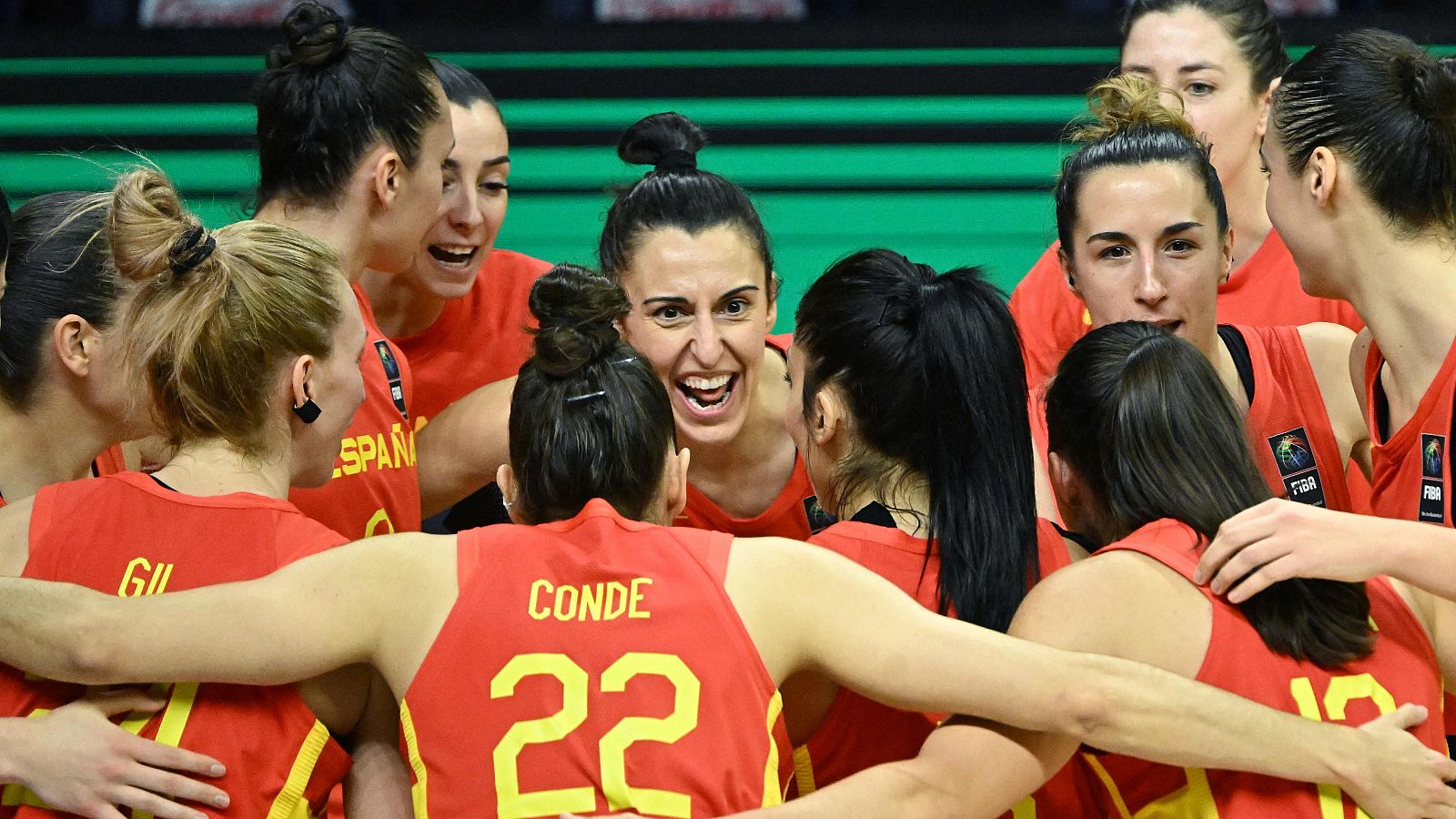 Un triple de Maite Cazorla y dos puntos de Cristina Ouviña apuntalan la victoria española ante Canadá