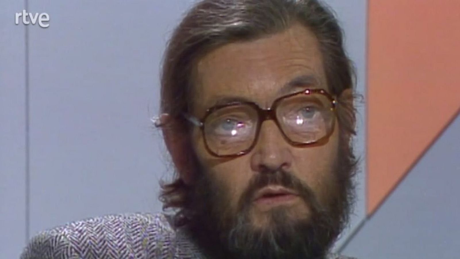 Buenas noches - 24/11/1983 - Buenas noches | Ver