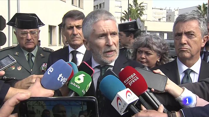 L'Informatiu - Moren dos guàrdies civils a Barbate (Cadis)