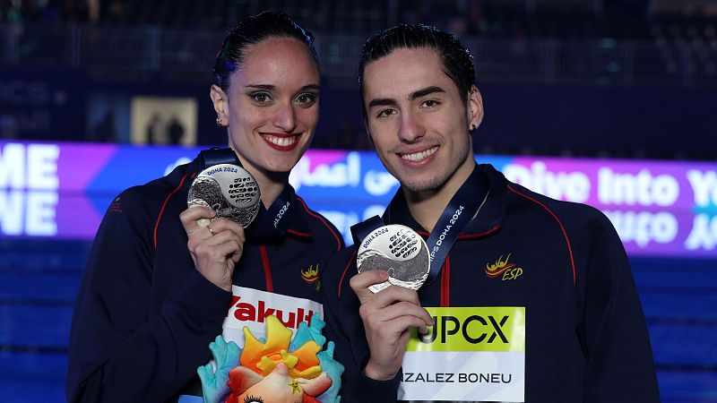Dennis Gonzlez y Mireia Hernndez, satisfechos de haber "acabado de la mejor manera" con su plata en el do libre