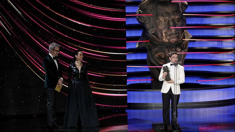 'La sociedad de la nieve' se alza con el Goya 2024 a la mejor música original