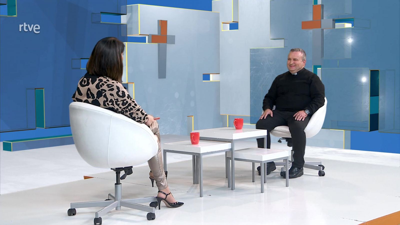 Últimas Preguntas - Primer anuncio - ver ahora