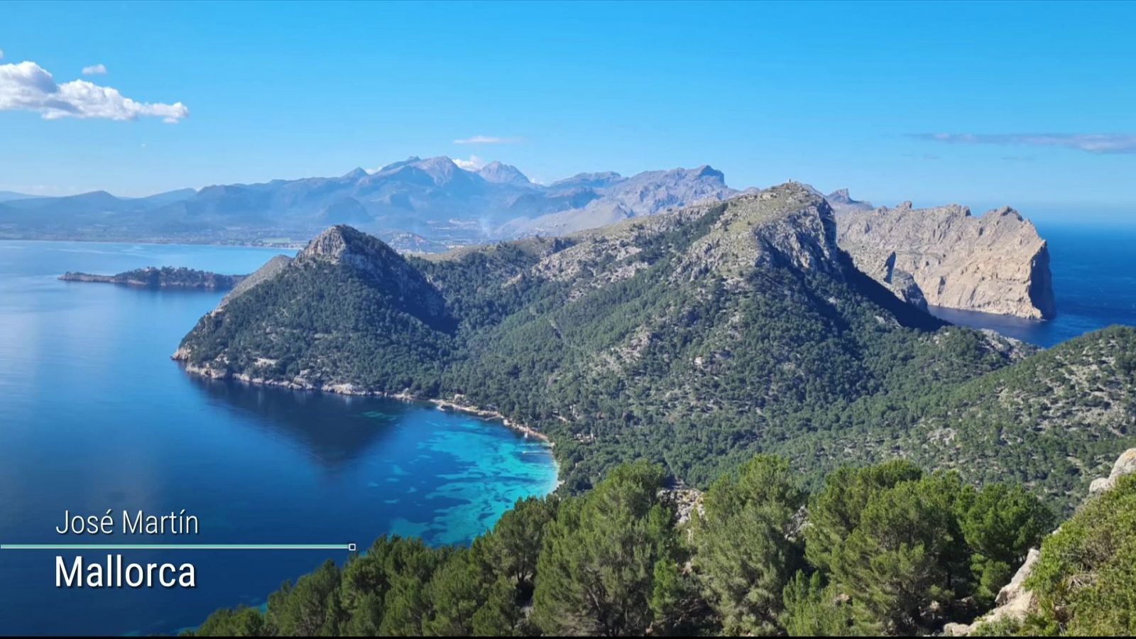 Intervalos de viento fuerte en la costa de Andalucía oriental y rachas muy fuertes en zonas del tercio oriental - ver ahora