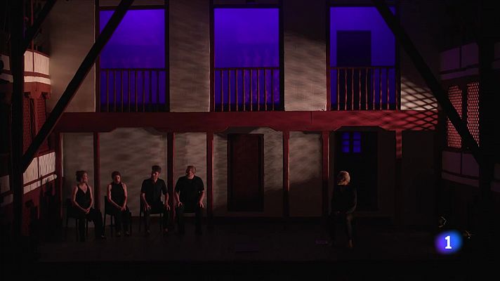 L'Informatiu - La CNTC torna a Barcelona estrenant doble programa al Teatre Romea