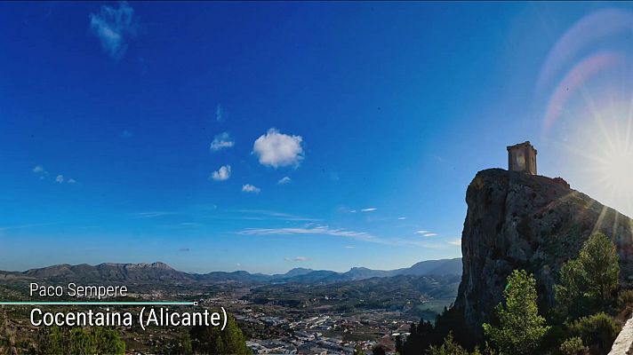 Nuboso o cubierto al principio, con posibilidad de algunas precipitaciones débiles y dispersas en el oeste de Galicia y norte de Extremadura